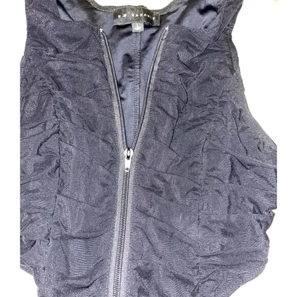 No Vacancy Women's Black Ruffled Sleeveless bodysuit with front Zipper Size L - Picture 9 of 9
